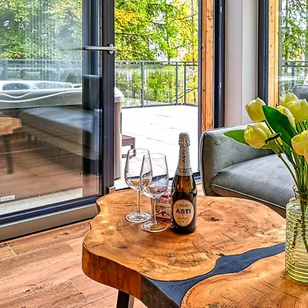 Apartman Orlik Vip - Blisko Wyciagu I Kosciola Wang - By Royal Aparts *